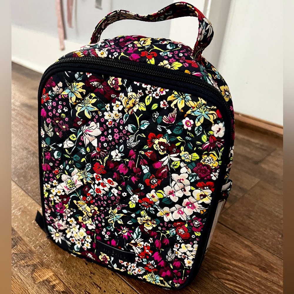 💜New💜 Vera Bradley Lunchbox Bag